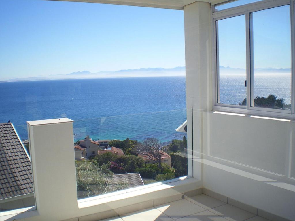 Hotel Penguinden Simonʼs Town Zimmer foto