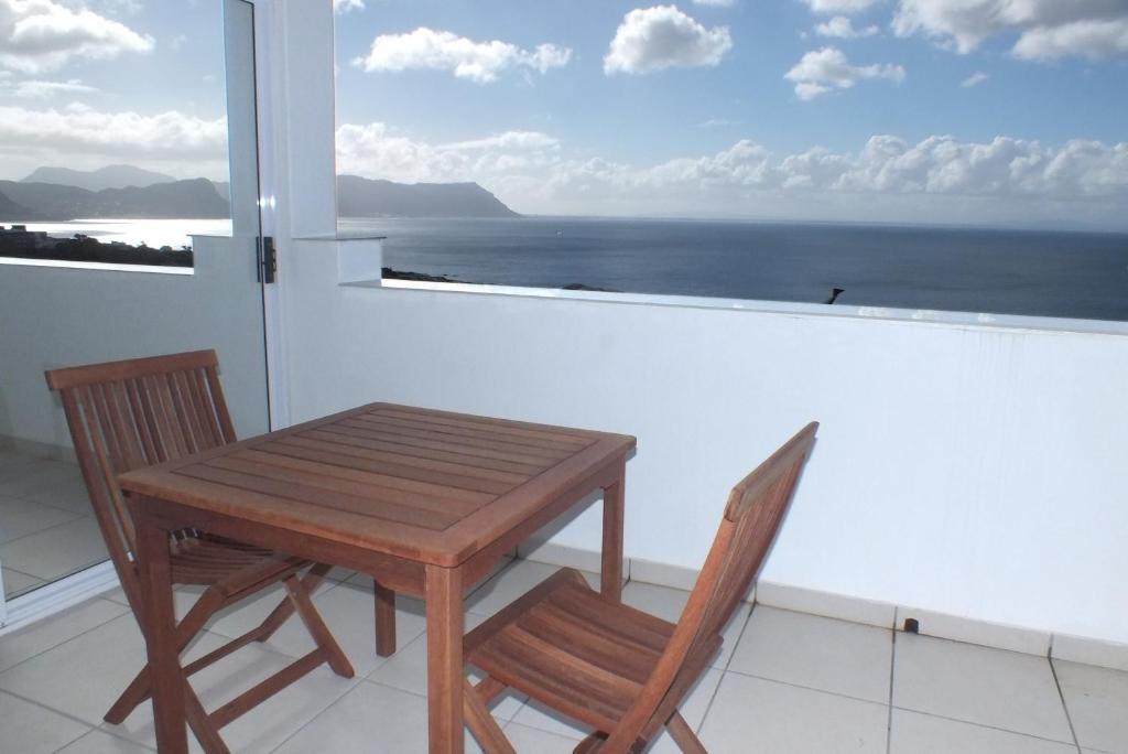 Hotel Penguinden Simonʼs Town Zimmer foto